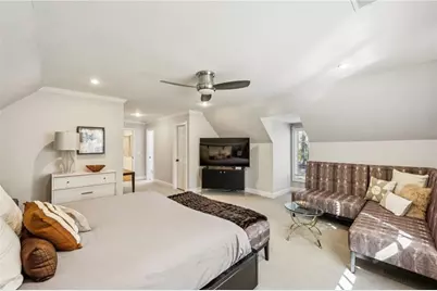 105 Kingston Manor, Atlanta, GA 30342 - Photo 64