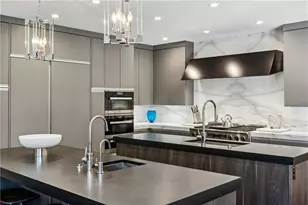 105 Kingston Manor, Atlanta, GA 30342 - Photo 24