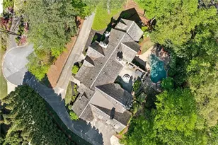 105 Kingston Manor, Atlanta, GA 30342 - Photo 98