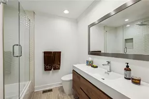 105 Kingston Manor, Atlanta, GA 30342 - Photo 46