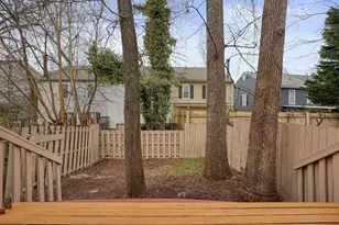 6617 Meadow Green Cir, Peachtree Corners, GA 30092 - Photo 22