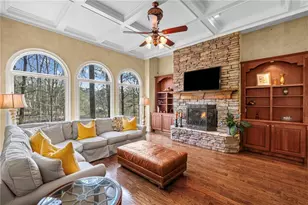 108 Waters Edge Dr, Woodstock, GA 30188 - Photo 6