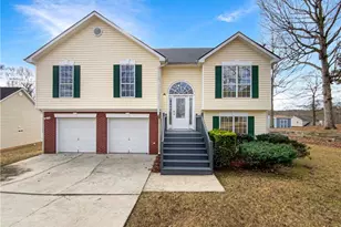 206 Sport Way, Griffin, GA 30223 - Photo 1