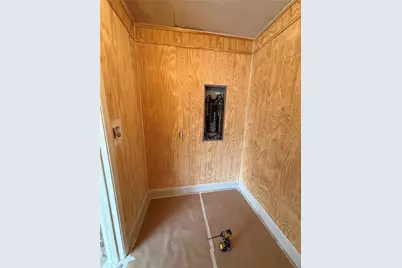 421 N 5th Avenue, Winder, GA 30680 - Photo 14