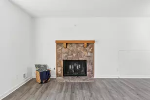 4703 N Springs Rd NW, Kennesaw, GA 30144 - Photo 8