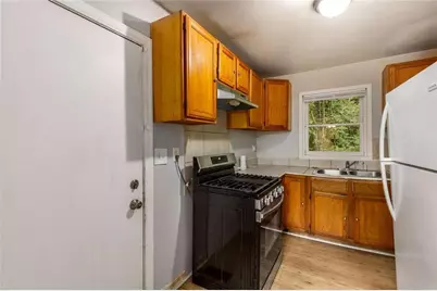 467 Park Valley Drive NW, Atlanta, GA 30318 - Photo 4