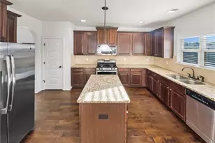 957 Parkside Pl Ave, McDonough, GA 30253 - Photo 2