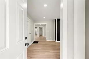 1332 Thurgood St SW, Atlanta, GA 30314 - Photo 20