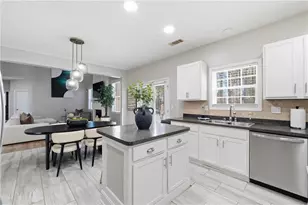 1598 Bramlett Hill Dr, Lawrenceville, GA 30045 - Photo 10