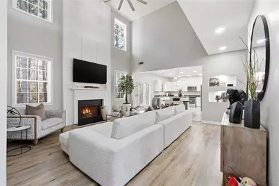 1598 Bramlett Hill Drive, Lawrenceville, GA 30045 - Photo 6