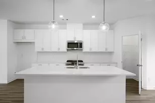 3730 Willingham Run SW, Marietta, GA 30008 - Photo 4