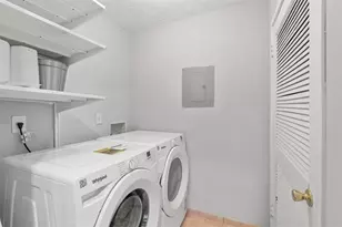 6808 Glenridge Dr, Atlanta, GA 30328 - Photo 18