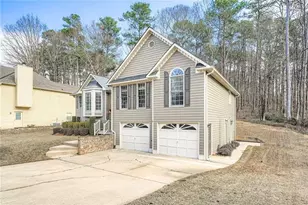 3031 Clove Tree Ln, Woodstock, GA 30189 - Photo 2