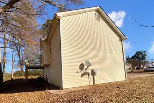 4150 Pine View Dr, Gillsville, GA 30543 - Photo 10