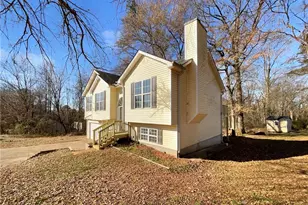 4150 Pine View Dr, Gillsville, GA 30543 - Photo 8