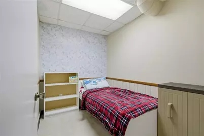 667 Cora Court NW, Lilburn, GA 30047 - Photo 22