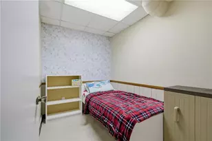 667 Cora Ct NW, Lilburn, GA 30047 - Photo 22