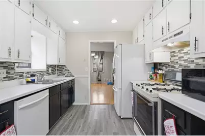 667 Cora Court NW, Lilburn, GA 30047 - Photo 10