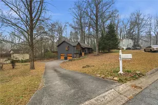 667 Cora Ct NW, Lilburn, GA 30047 - Photo 2