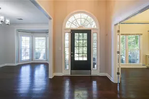 680 Evening Pine Ln, Johns Creek, GA 30005 - Photo 2