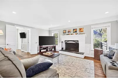 10905 Shallowford Road, Roswell, GA 30075 - Photo 8