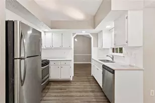 1511 Hillside Dr SE, Conyers, GA 30094 - Photo 8