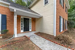 1511 Hillside Dr SE, Conyers, GA 30094 - Photo 2