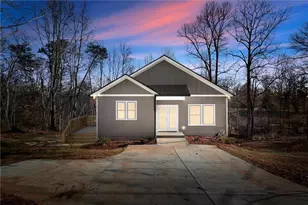 4122 Belvedere Dr, Gainesville, GA 30506 - Photo 2