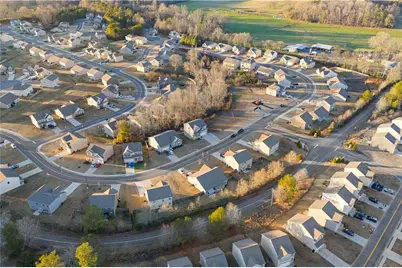 201 McGinnis Circle, Calhoun, GA 30701 - Photo 8