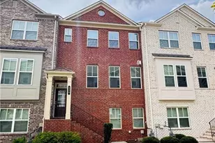 496 Sunset Park Dr, Suwanee, GA 30024 - Photo 2