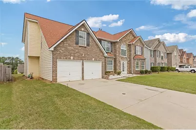 6637 Chason Woods Court, Jonesboro, GA 30238 - Photo 2