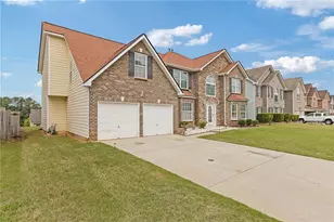 6637 Chason Woods Ct, Jonesboro, GA 30238 - Photo 2