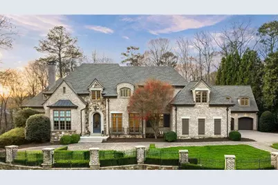 4076 Glen Devon Drive NW, Atlanta, GA 30327 - Photo 4