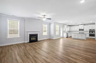 3240 Lions Ruby Ln, Atlanta, GA 30349 - Photo 28