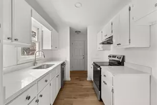 35 E Boxwood Dr SE, Cartersville, GA 30121 - Photo 6