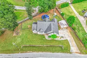 250 Rainbow Dr, Mansfield, GA 30055 - Photo 8