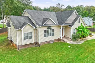 250 Rainbow Dr, Mansfield, GA 30055 - Photo 10