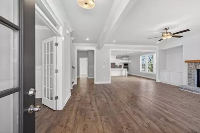 5550 Spring Street, Flowery Branch, GA 30542 - Photo 4