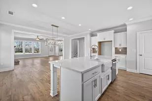 5550 Spring St, Flowery Branch, GA 30542 - Photo 12