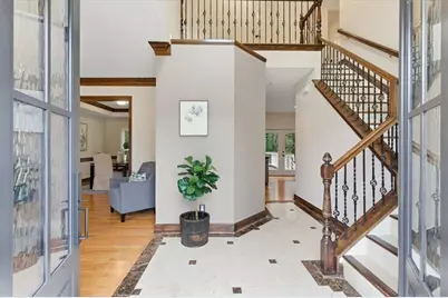 535 Tumbling Creek Drive, Alpharetta, GA 30005 - Photo 4