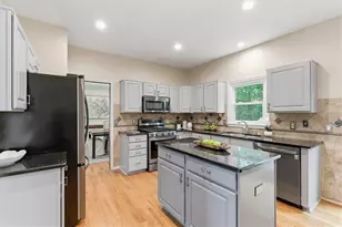 535 Tumbling Creek Dr, Alpharetta, GA 30005 - Photo 6