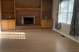 240 W Huntington Rd, Bogart, GA 30622 - Photo 6