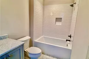 676 Hank Aaron Dr SE, Atlanta, GA 30315 - Photo 30