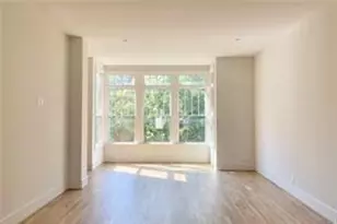 676 Hank Aaron Dr SE, Atlanta, GA 30315 - Photo 18