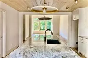676 Hank Aaron Dr SE, Atlanta, GA 30315 - Photo 12