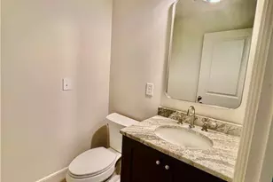 676 Hank Aaron Dr SE, Atlanta, GA 30315 - Photo 24