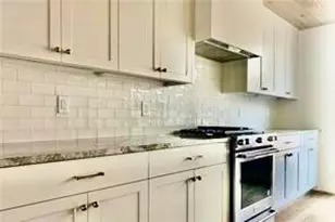 676 Hank Aaron Dr SE, Atlanta, GA 30315 - Photo 20