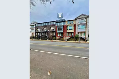 676 Hank Aaron Drive SE, Atlanta, GA 30315 - Photo 2