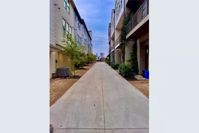 676 Hank Aaron Drive SE, Atlanta, GA 30315 - Photo 4