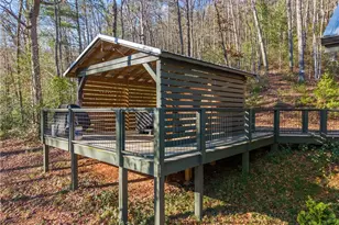 121 Waterfalls Wy, Clarkesville, GA 30523 - Photo 8